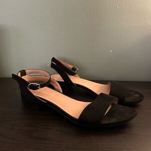 Black Low-Heeled Open-Toe Shoes with Ankle Strap